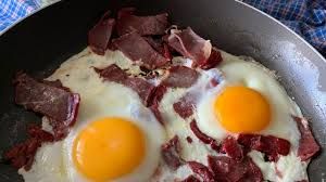 Pastrami With Eggs Sandwich