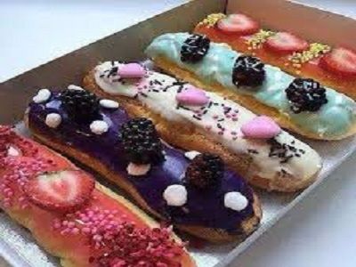 Fruits Eclair