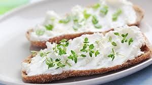 Labneh With Thyme Sandwich
