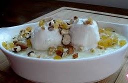 Rice Pudding With Ice Cream And Nuts