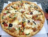 Crunchy Chicken Oriental Pizza