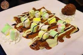 Marshmallow Crepe