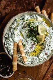 Garlic Dip Salad