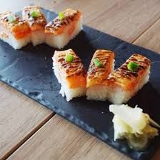 Salmon Oshi