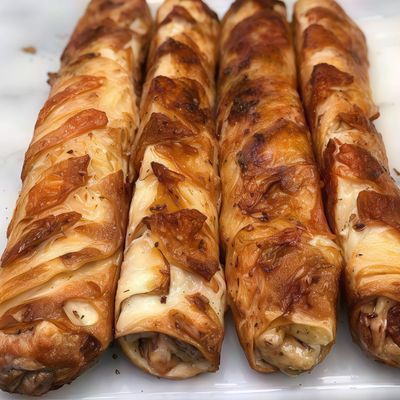 باسترما مع جبنة كيري صاروخ