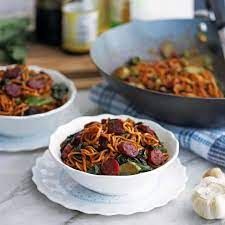 oriental sausage pasta
