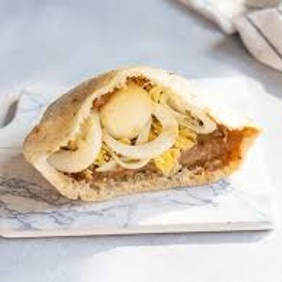 Boiled Egg Foul Sandwich