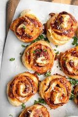 mix cheese pizza roll
