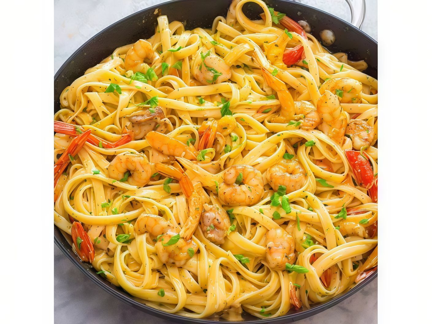 Chicken With Shrimp Pasta