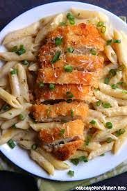 Crispy Chicken Pasta With White Sauce