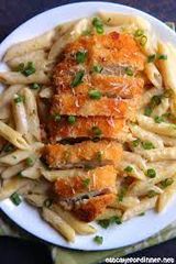 Crispy Chicken Pasta With White Sauce