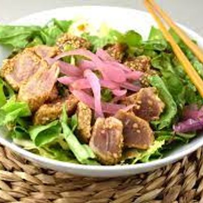 Tataki Tuna Salad