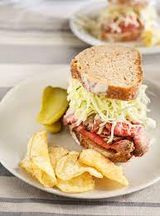 Potato Chips Sandwich With Coleslaw