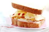 Potato Chips With Egg Sandwich