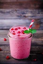 Pomegranate Mint Smoothie