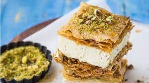 Cream baklava