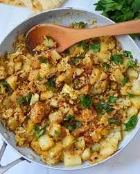 Taamia with Eggs and Potato