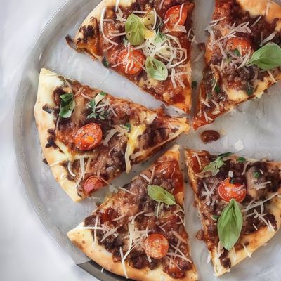 Bolognese Italian Pizza