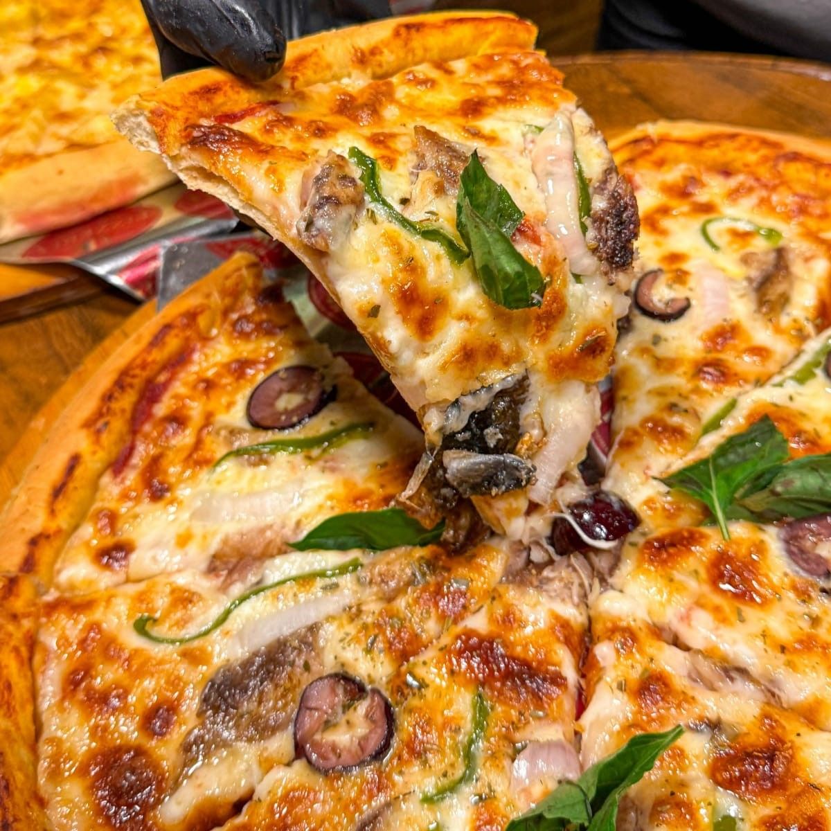 Herring pizza