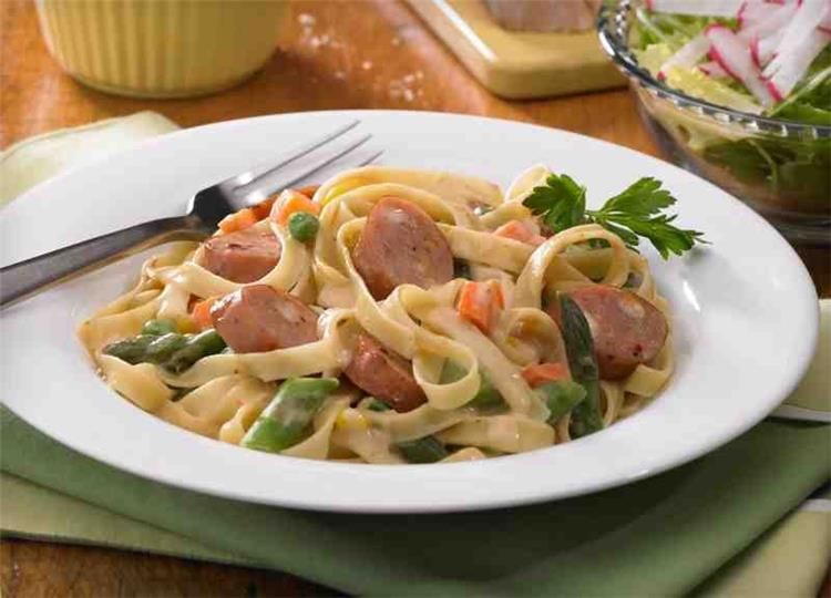 Hot Dog Pasta