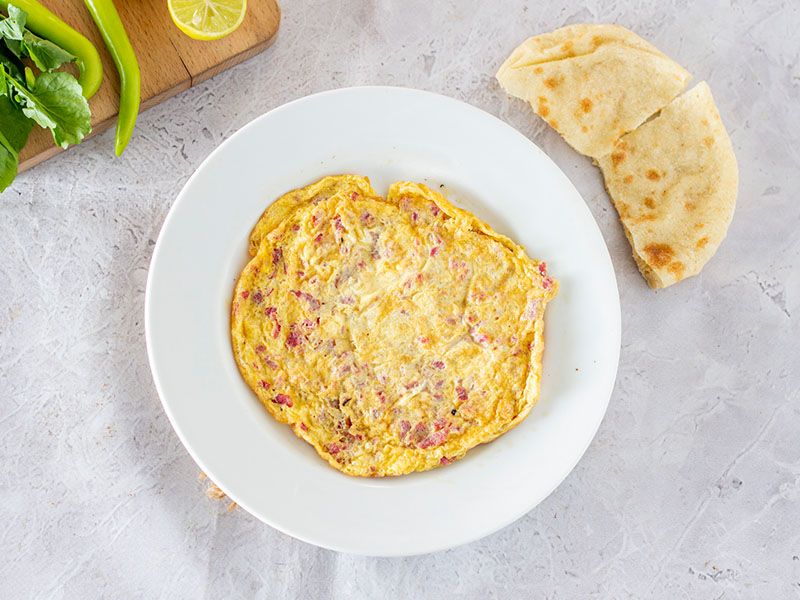 Eggs With Pastrami Sandwich