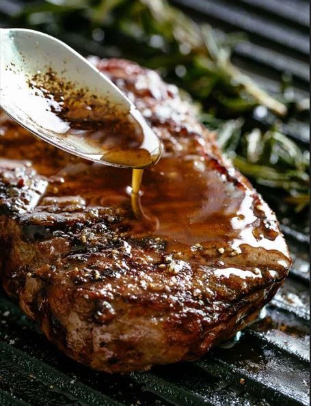 Grilled Beef Fillet With Veggies And Brown Sauce