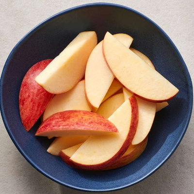 Apple pieces