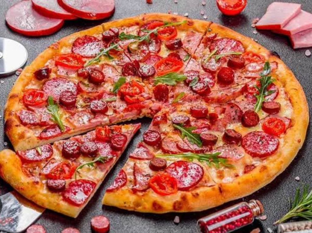 Baladi Sausage Pizza