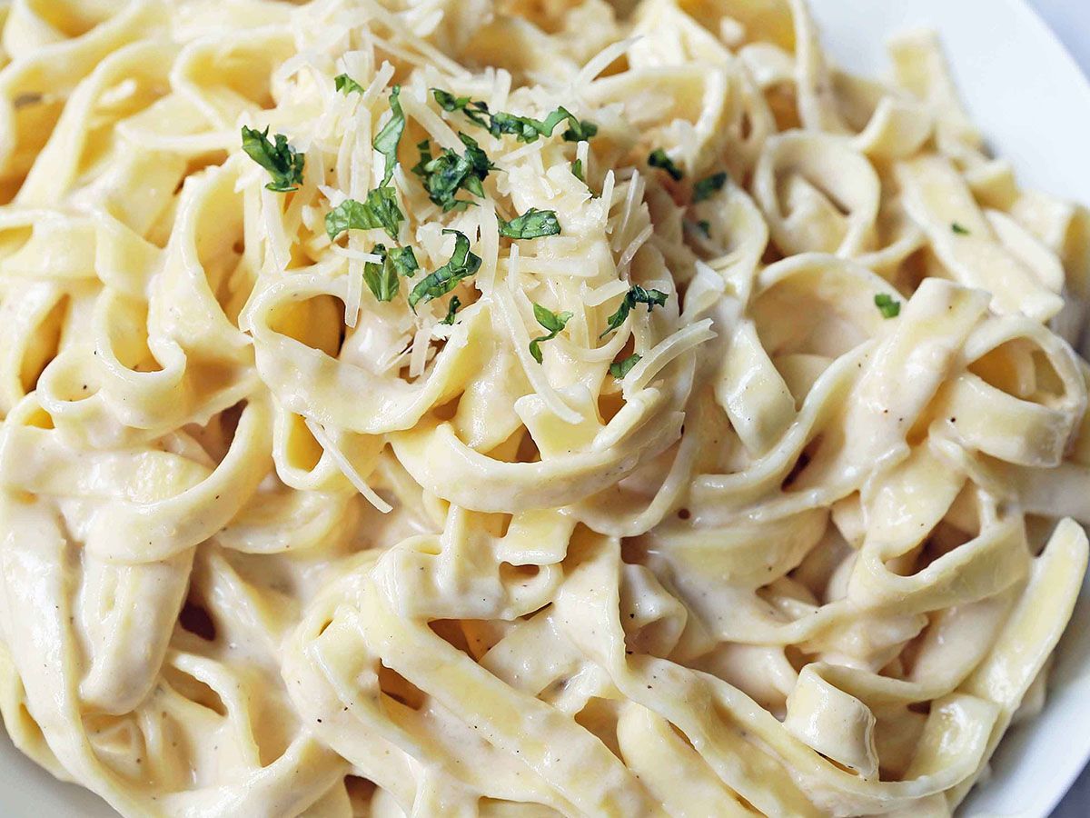 Fettuccini Alfredo Pasta