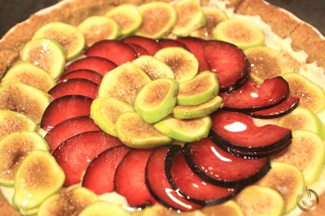 Nutella Chocolate With Fruits Pie