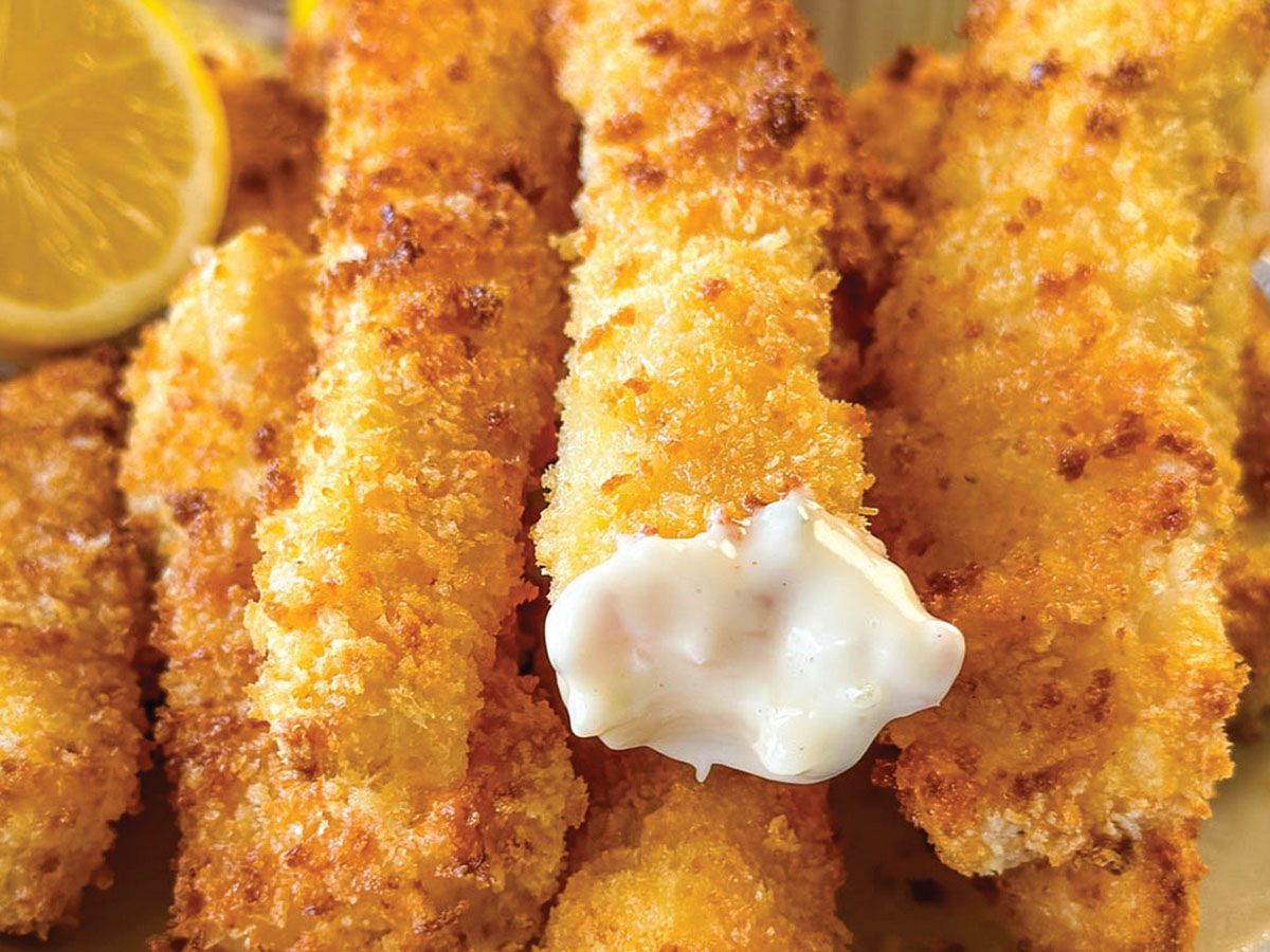 Fish fingers with potatoes