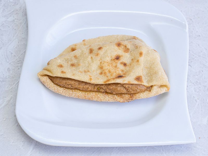 Fava bean sandwich with eggplant