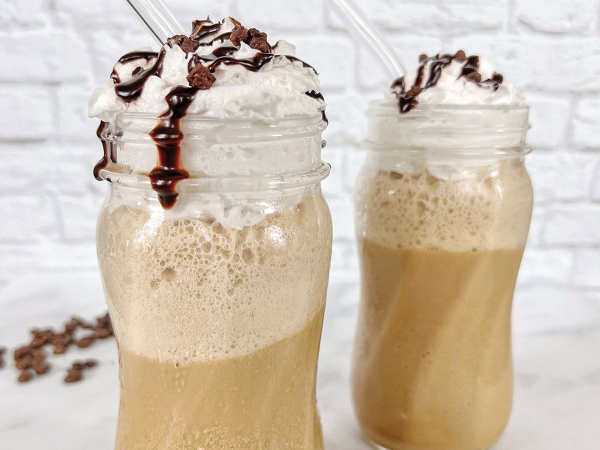 CHOCOLATE COOKIES FRAPPUCCINO