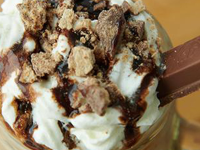 Kitkat Chocolate Frappe