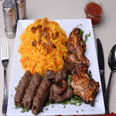 1/8 Kilo Tarb Meal With Quarter Chicken