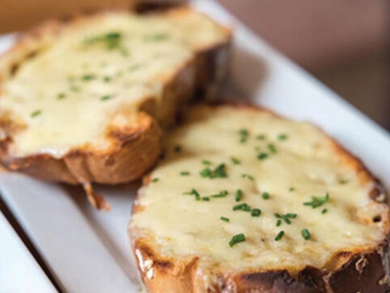 Garlic Bread w Cheese