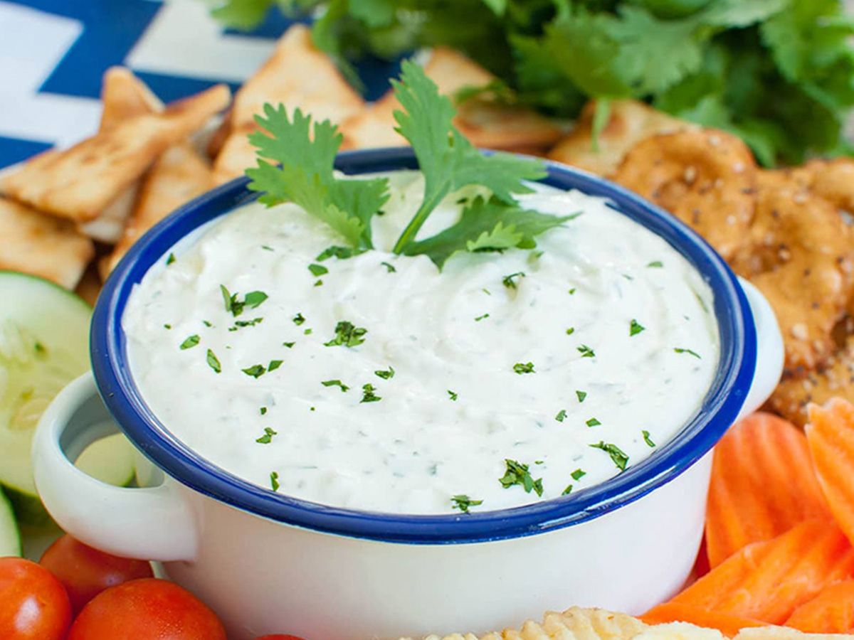 Garlic dip plate