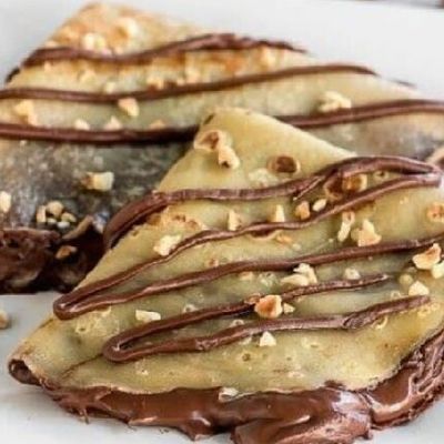 Chocolate And Nuts Crepe
