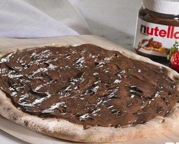 Nutella Chocolate With Oreo Pie