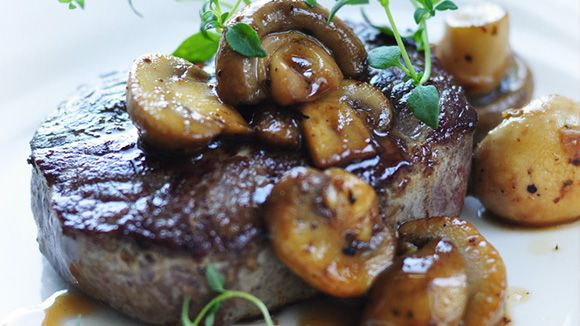 Grilled Beef Fillet Fresh Mushroom