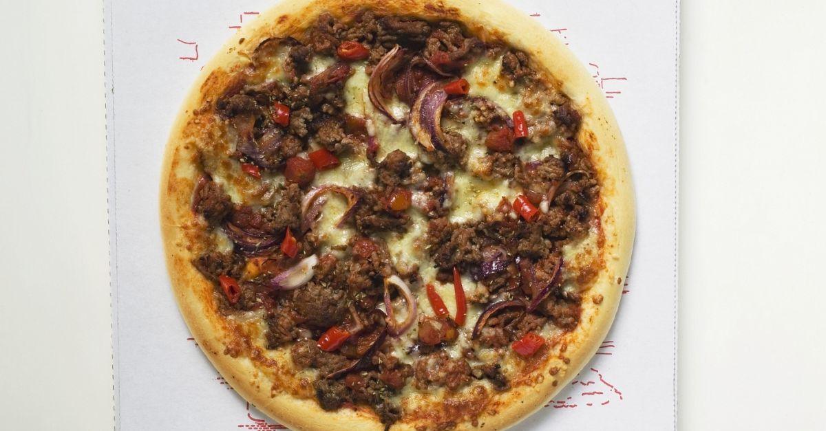 Minced Meat Pizza