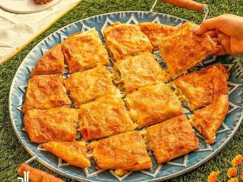 Mixed chicken Savory pie