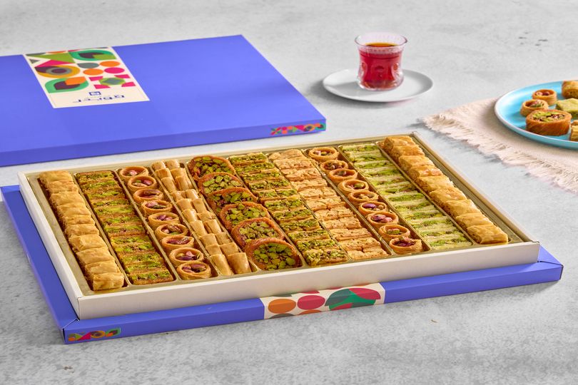Halabi sweets box