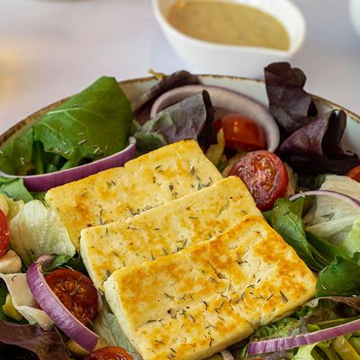 Halloumi Cheese Salad