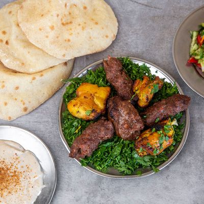 A Meal Of 1\8 Kofta, 1/8 Shish Tawook, And One Piece Of Tarb