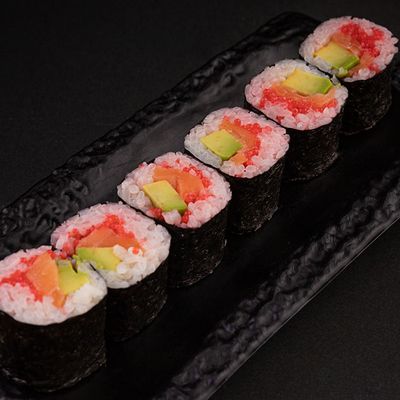 Dracula Hosomaki - 6 Pieces