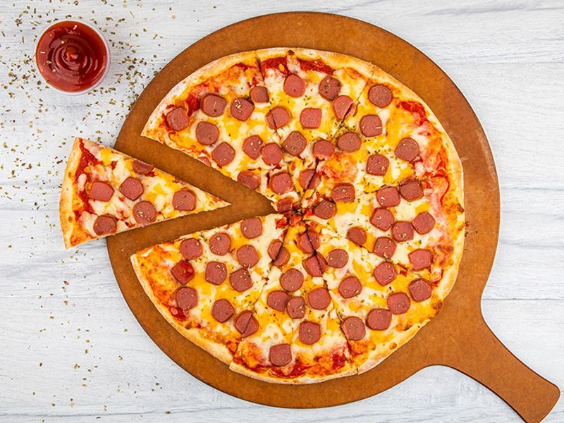 Hot Dog Pizza