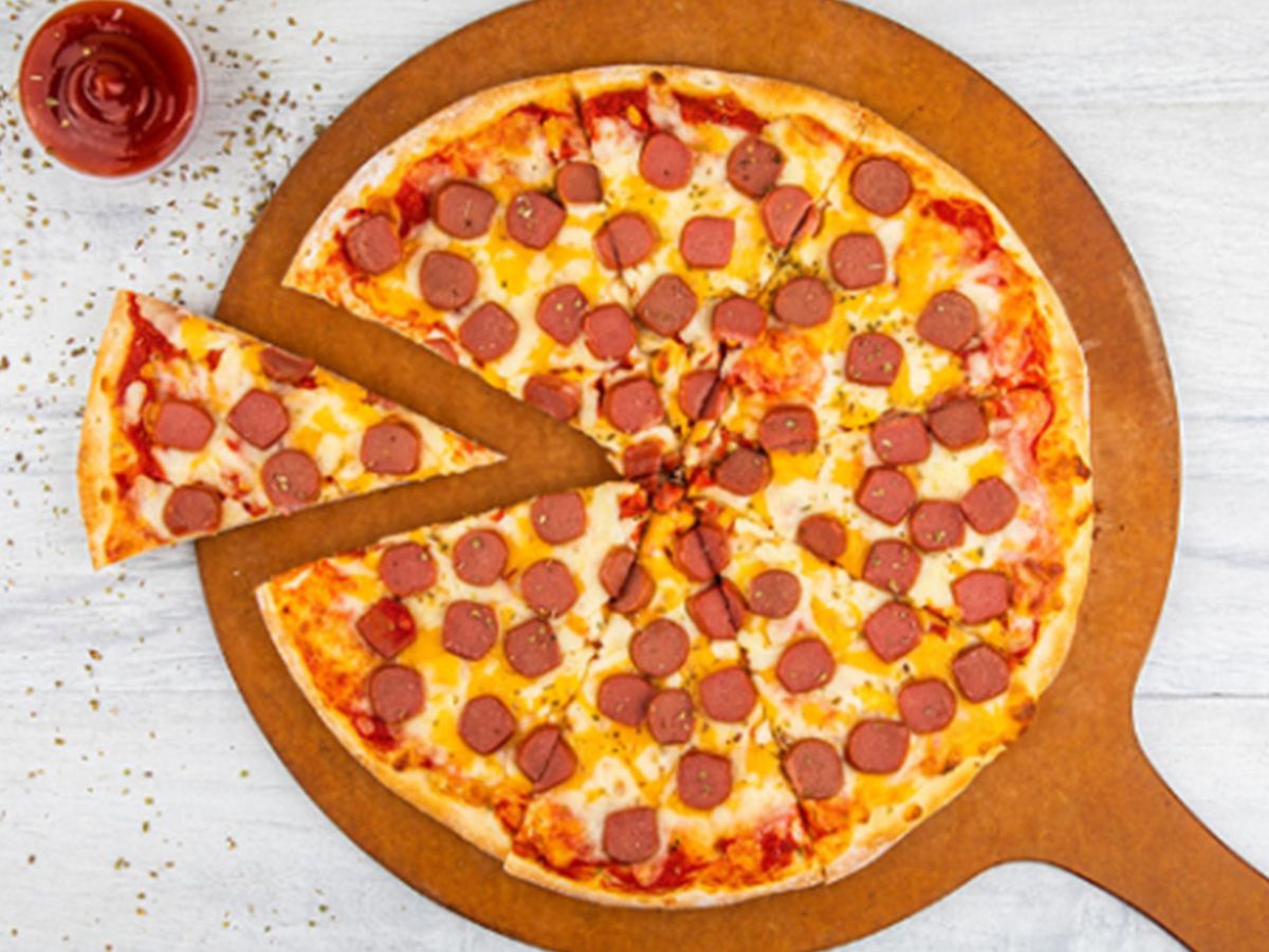 Hot Dog Pizza