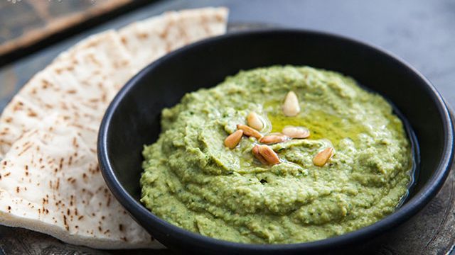 hummus basil