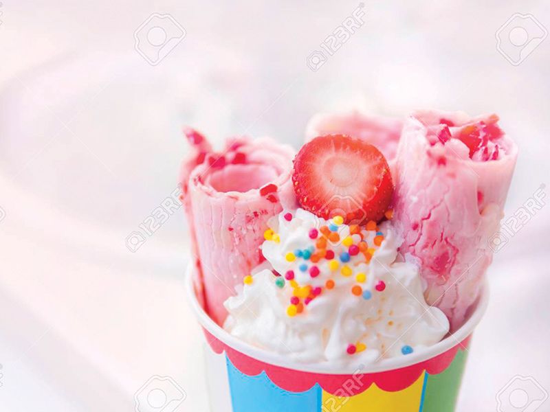 Strawberry Ice Roll